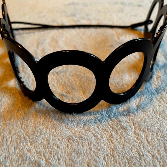 Flexible Ring Decor Headband - Picture 3 of 4